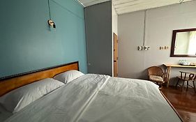 Thadan Guest House